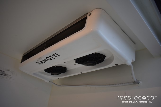 FORD Transit 350 2.0TDCi EcoBlue MHEV 170CV PL-TM Furgone Trend